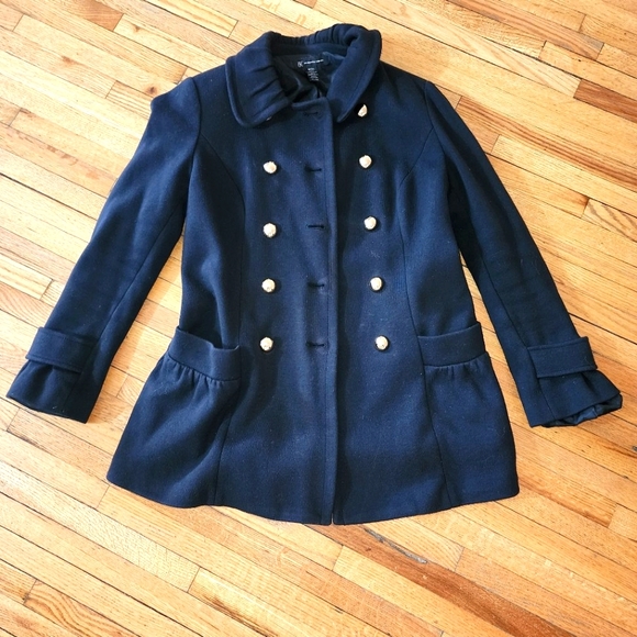 Jacket - Picture 1 of 2